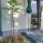 Caloroczny Domek Slowik L 펜션 *