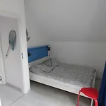 Caloroczny Domek Slowik L 펜션 코팔리노