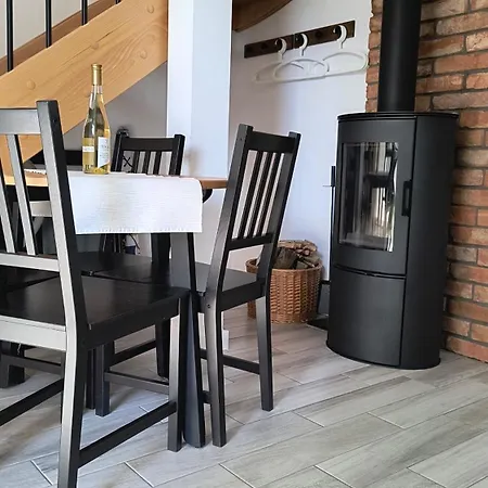 Caloroczny Slowik L بيت للعطل كوبالينو
